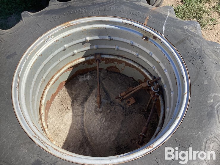 firestone-18.4-38-clamp-on-duals-image-15