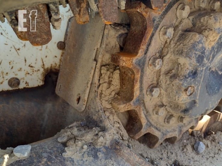 2019-bobcat-t595-image-20