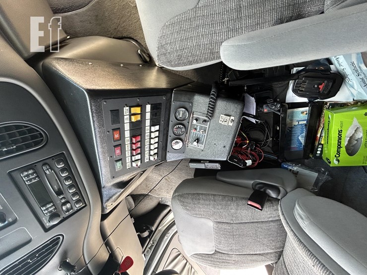 1999-ford-e450-image-26