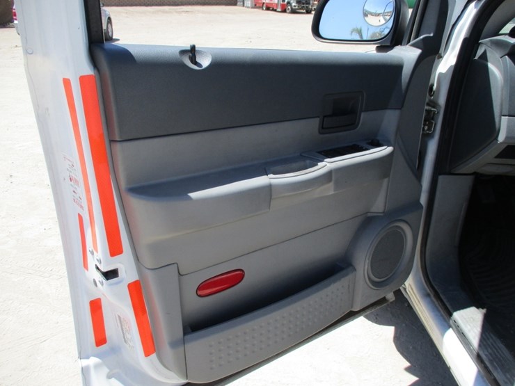 2008-dodge-durango-image-13