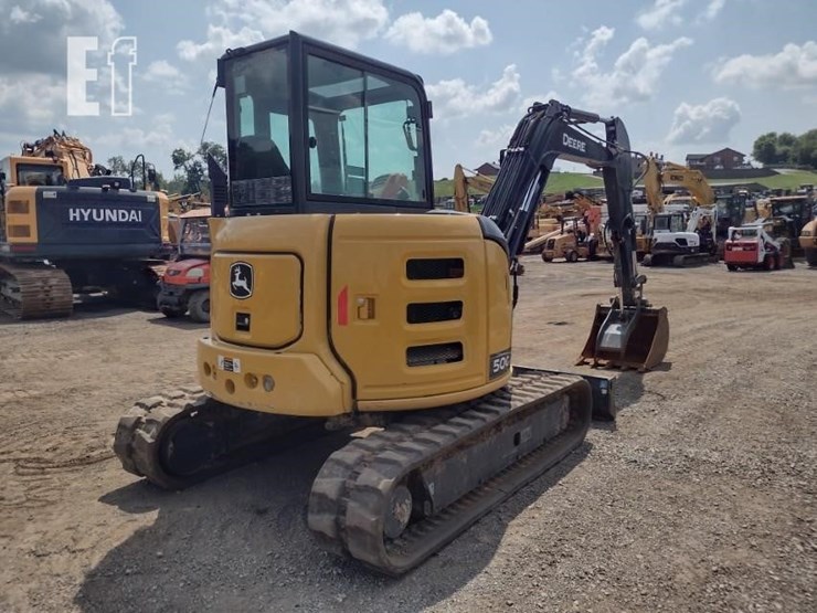 2022-deere-50g-image-49