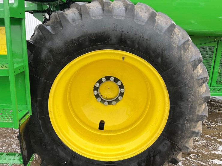 2011-john-deere-9770-sts-image-4