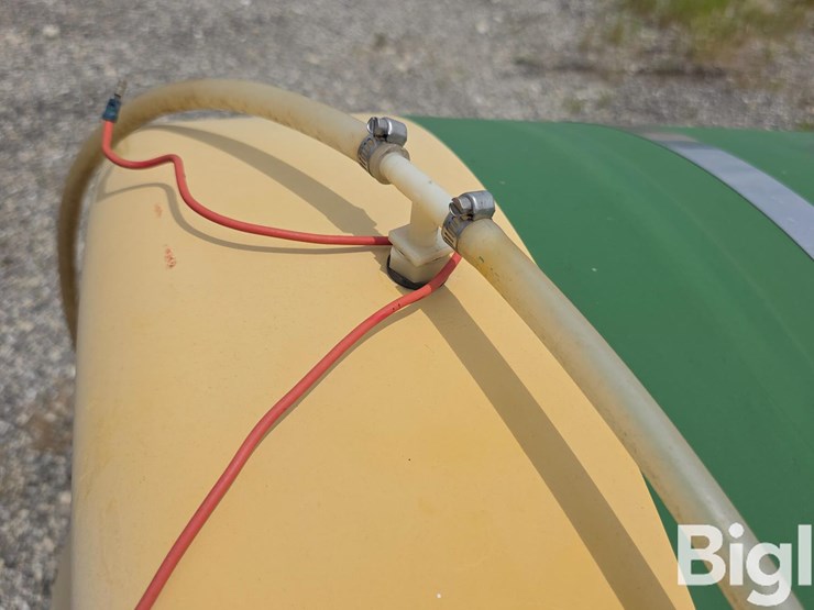 300-gallon-front-mount-tank-image-14