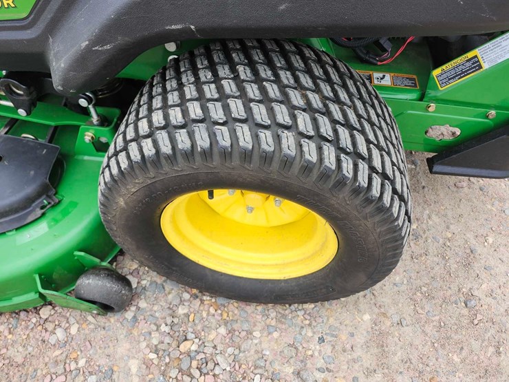 john-deere-m-image-10