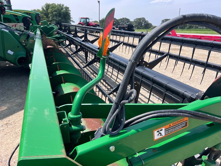 john-deere-635f-image-6