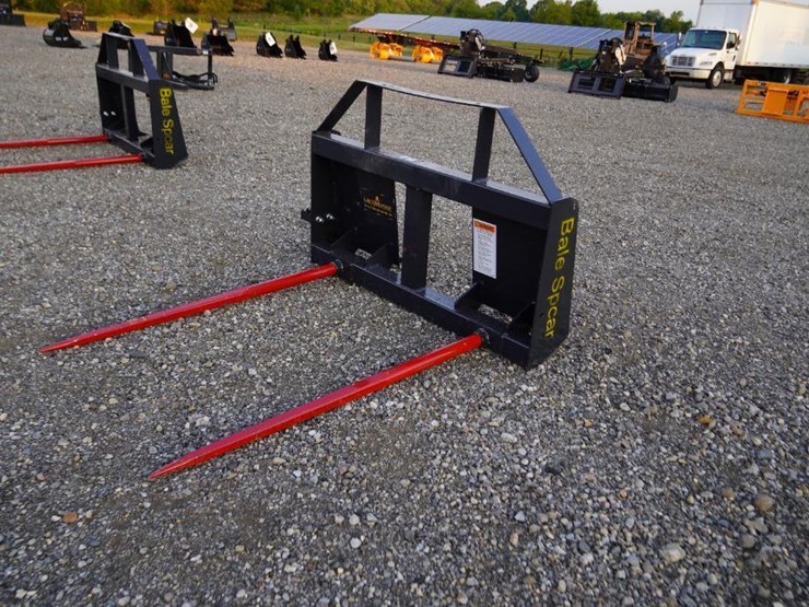 #2524-•-unused-2024-landhonor-skid-steer-bale-spear-image-1