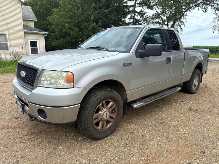 2006-ford-f150-xlt-image-1