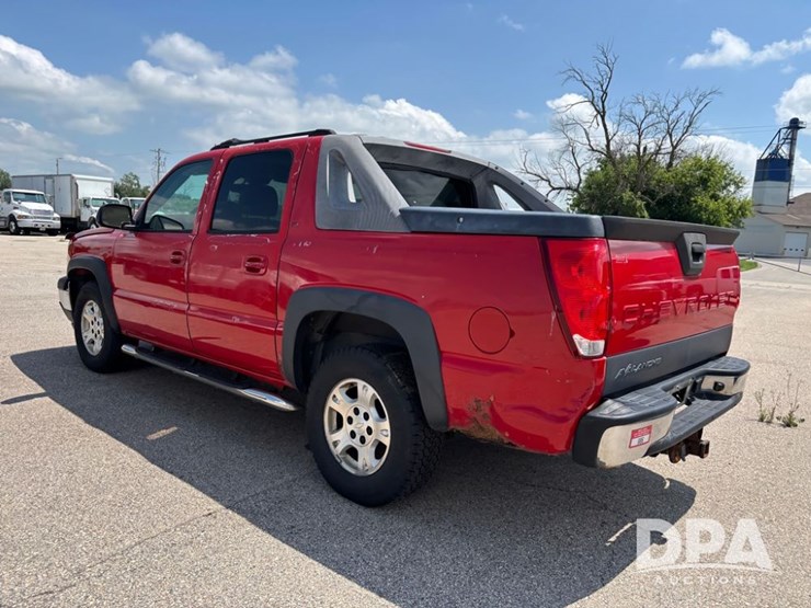 2005-chevy-avalanche-(dr11862)-image-11