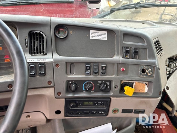 2001-sterling-truck-(dr11851-unit-9459)-image-72