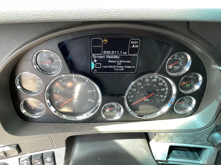 2018-kenworth-t680-image-50