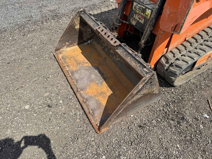 2019-gehl-rt105-image-19