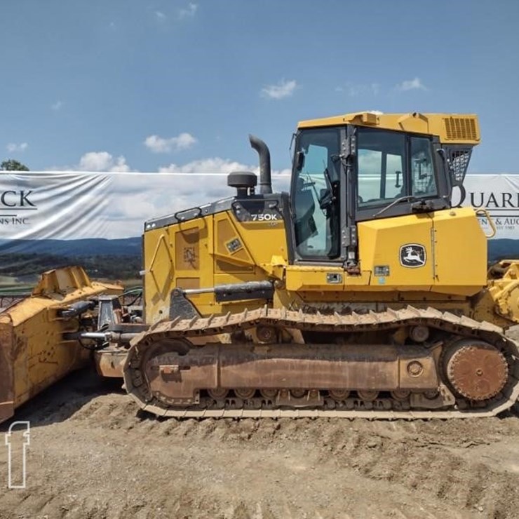 2019 DEERE 750K LGP