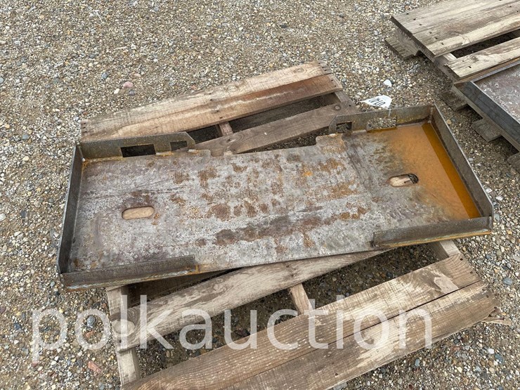140---formed-skid-steer-frame-image-1