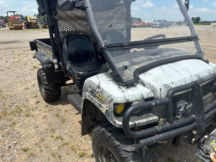 john-deere-gator-image-26