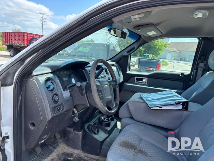 2011-ford-f150-image-42