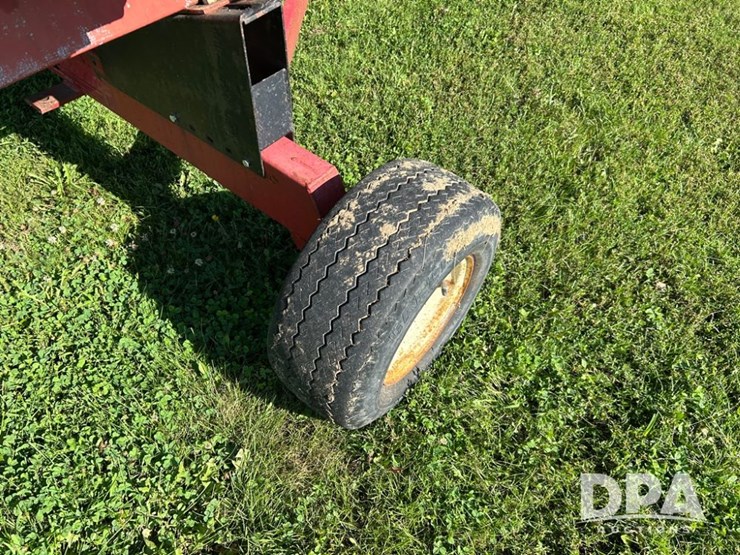 2009-new-holland-98d-image-25