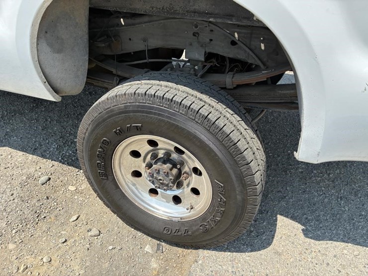 2004-ford-f350-image-5