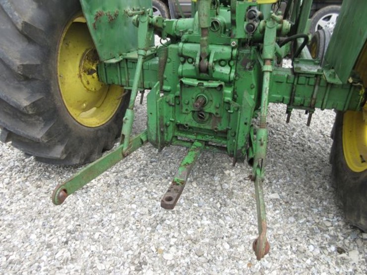 john-deere-2010-image-14
