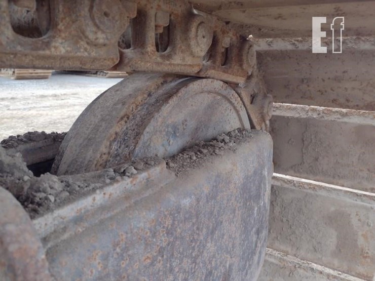 caterpillar-312-image-30