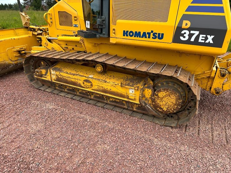 2013-komatsu-d37ex-22-image-7