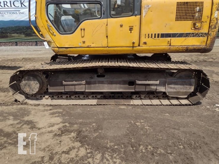 1992-deere-490e-image-33