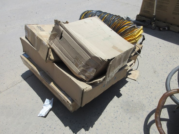 lot-of-misc-items,-image-3