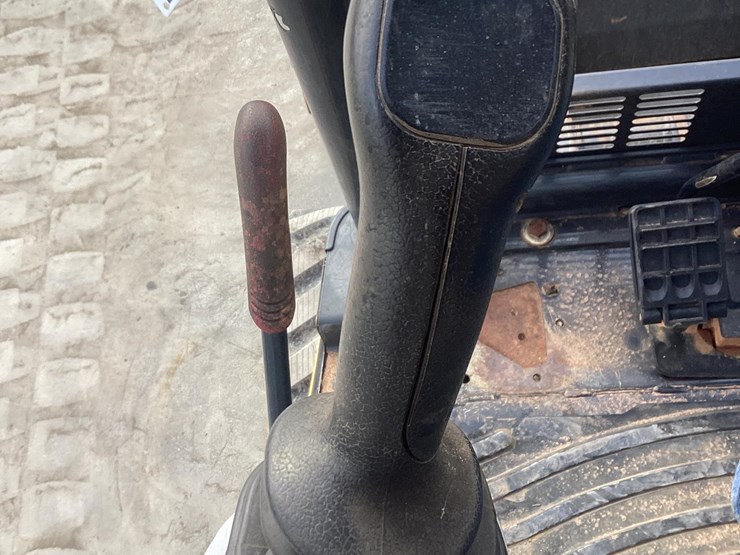 2017-deere-35g-image-19