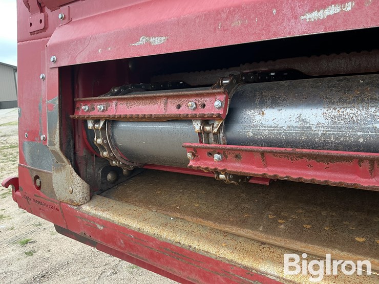 2018-case-ih-8240-image-13
