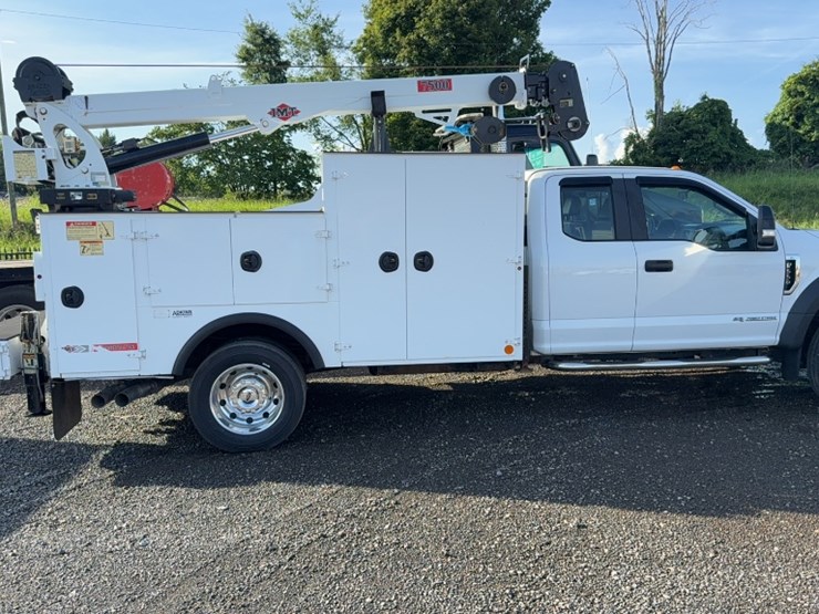 2017-ford-f550-image-4