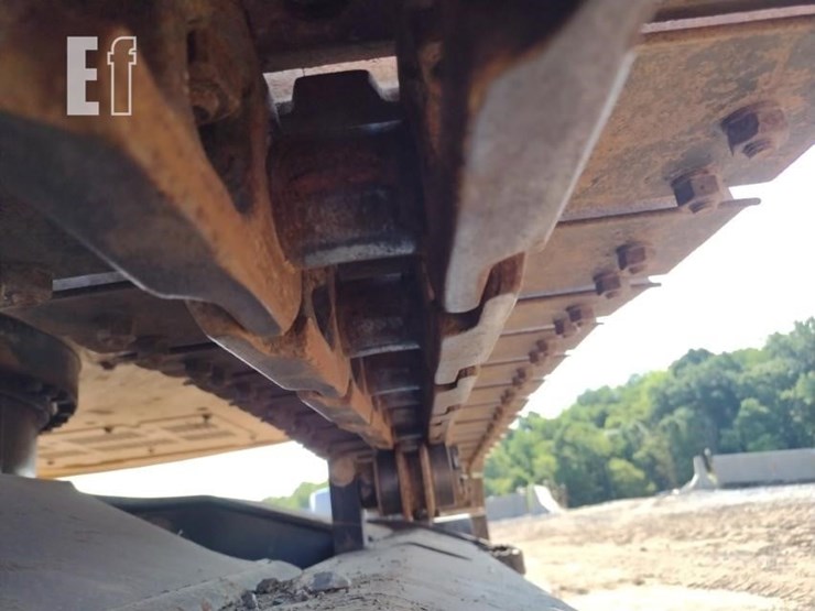 2023-caterpillar-310-image-34