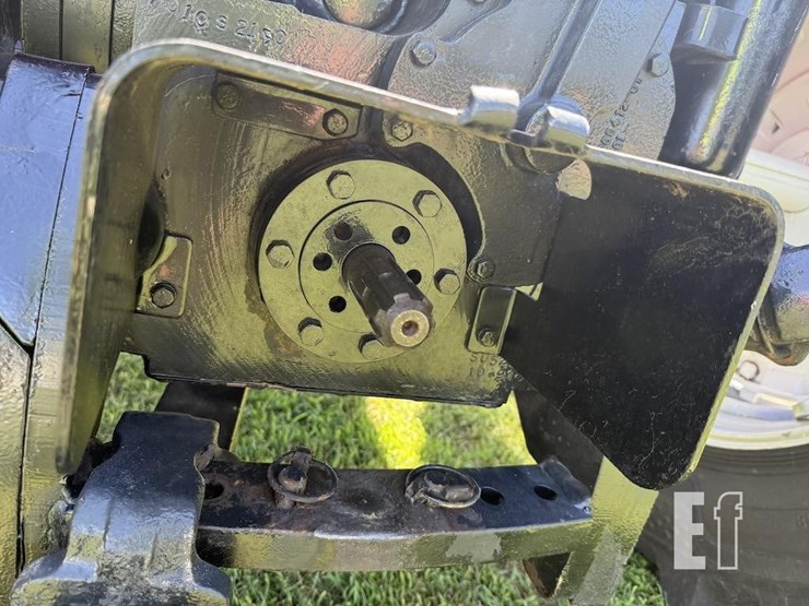 allis-chalmers-7010-image-7