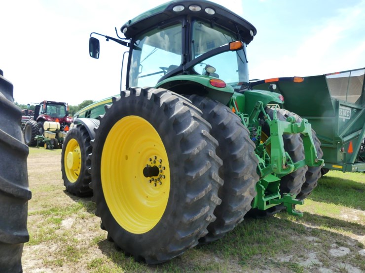 2015-john-deere-8295r-image-3