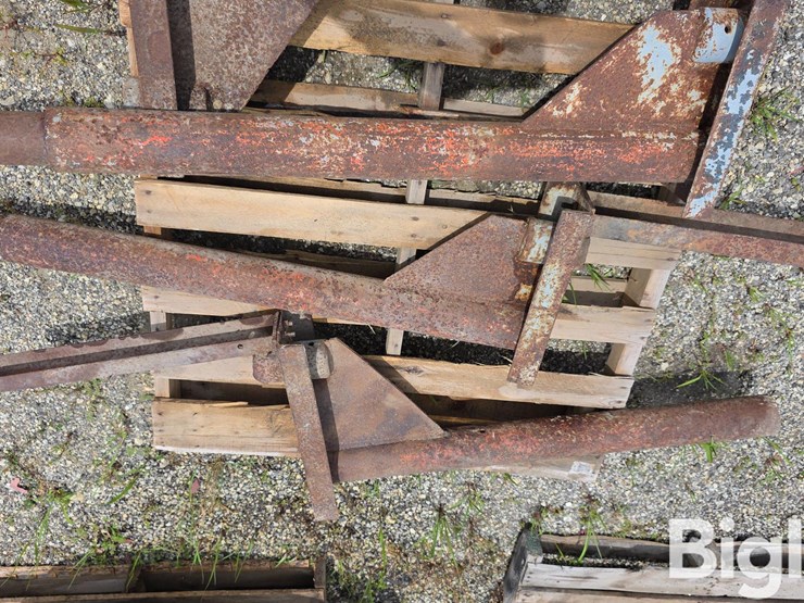 walsh-saddle-tanks-w/mounting-brackets-image-19