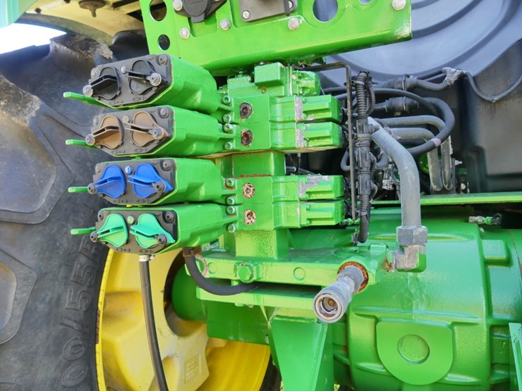 2019-john-deere-9370r-image-6