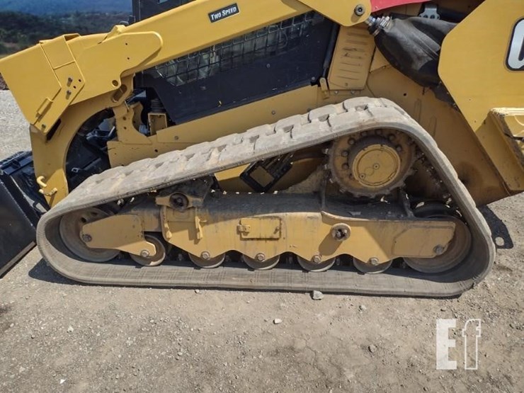 2020-caterpillar-299d3-xe-image-28