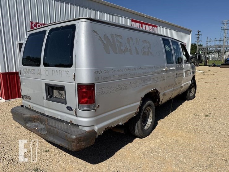 2007-ford-e250-image-4