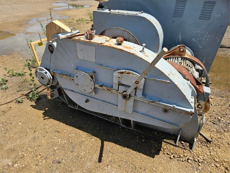 #2584-•-ac-hoyle-s-567-stationary-winch-image-13