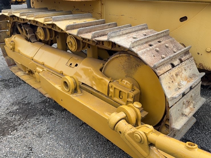 caterpillar-d7-image-4
