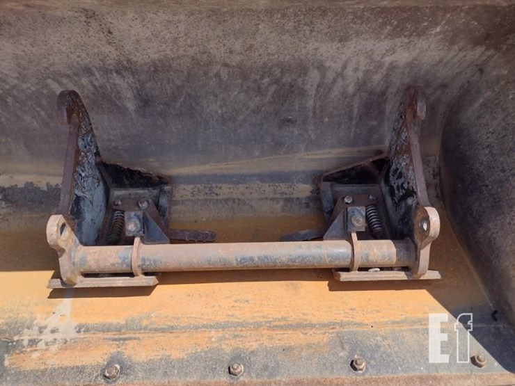 2012-takeuchi-tw65-image-18