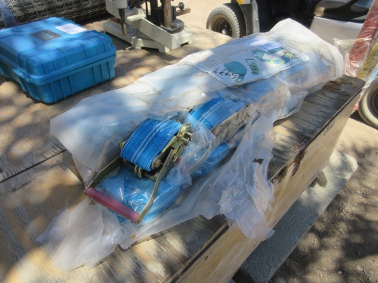 new-unused-2.4"-x-33'-hd-1-ton-ratchet-straps,-image-2
