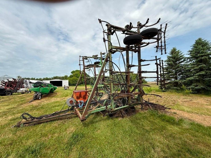john-deere-1610-image-2