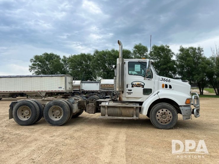 2006-sterling-day-cab-truck-(jn2505)-image-8