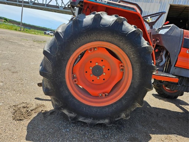 kubota-l3710-image-33