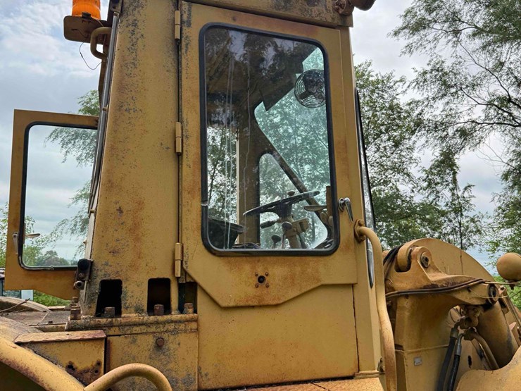 caterpillar-966c-image-23