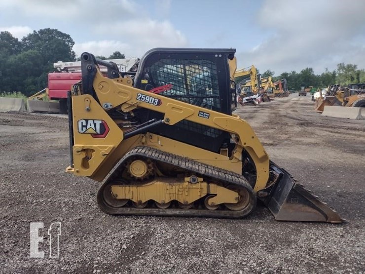 2022-caterpillar-259d3-image-3