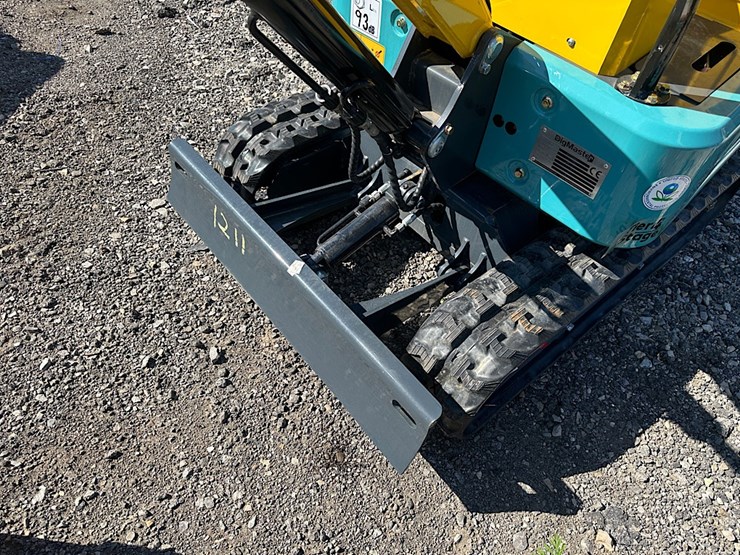 digmaster-dm100-mini-excavator-image-11