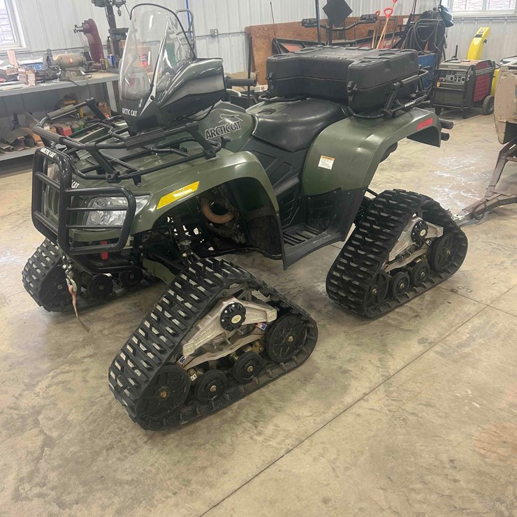 2009 ARCTIC CAT 700