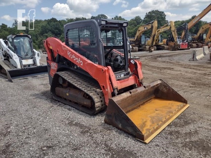 2021-kubota-svl65-2-image-38