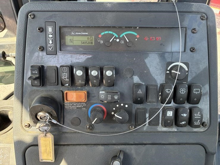2020-john-deere-2020-image-35