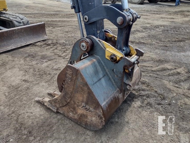 deere-60g-image-20